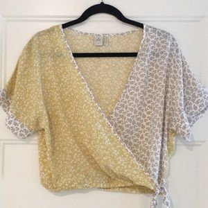 Blousy summer top
